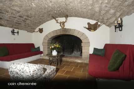 bienvennue au Prieure du Luc gîte de charme sur le Causse de Campestre Gard